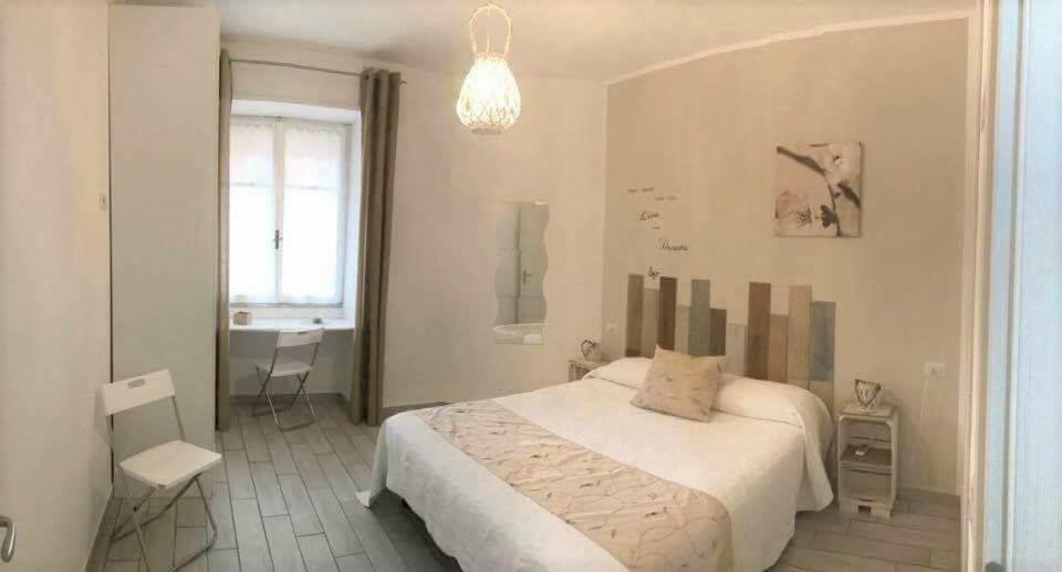 福尔米亚Il Frangipane住宿加早餐旅馆 外观 照片